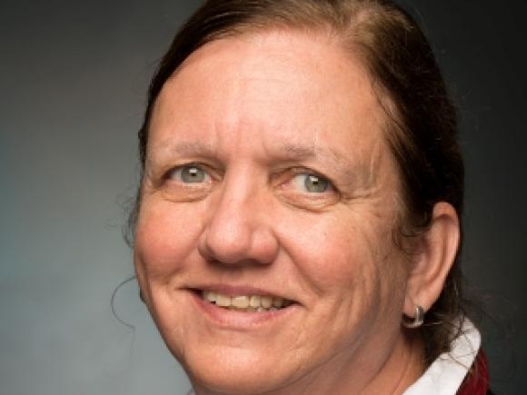 Headshot of Rebecca Morris.