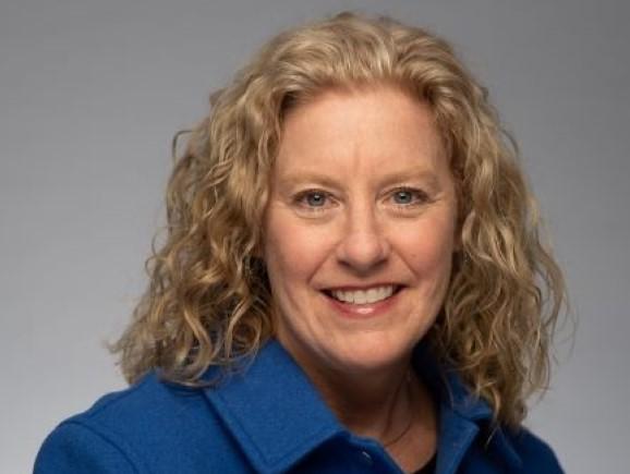 Dr. Nora Padykula Headshot.